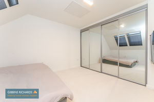 Bedroom- click for photo gallery